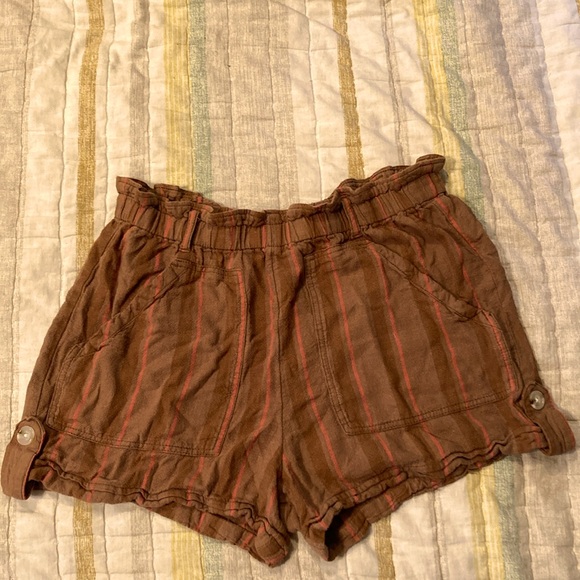 Time and Tru Pants - M (8-10) Brown and Pink stripped shorts